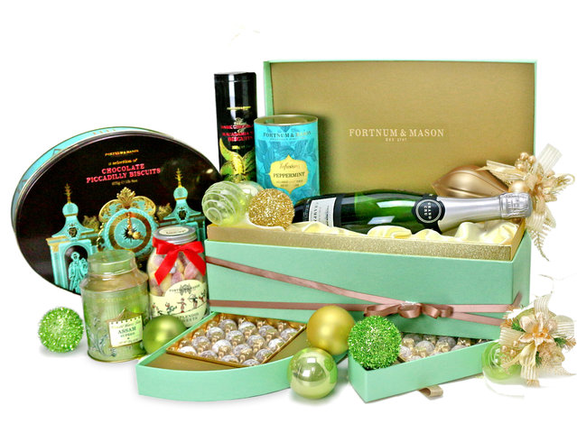 Christmas Gift Hamper - Christmas Luxury Fortnum & Mason Gift Hamper M11 - L76603533 Photo